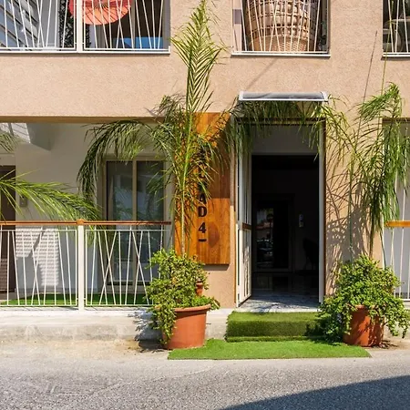 Rosemont - Stylish W Balcony In